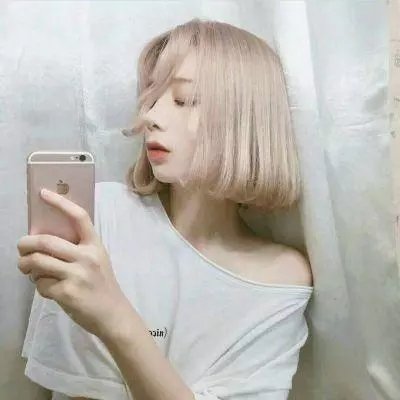雾柳镇 海报